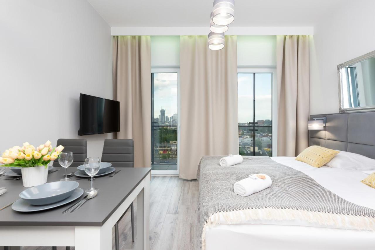 Apartments With Parking Warsaw Business Center By Noclegi Renters Luaran gambar
